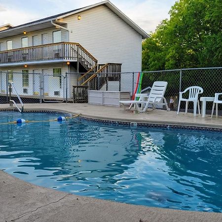 Autumn Creek Branson Motel Indian Point Exterior photo